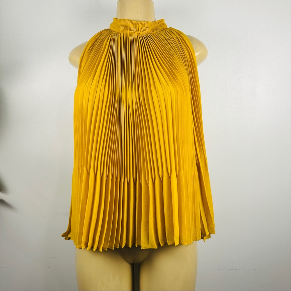 New Banana Republic Pleated High Neck Sleeveless Top Sz S Swing Loose Shirt NWT